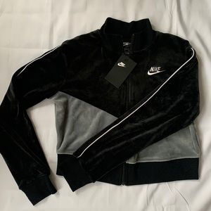 Nike Women's Sportswear Velour Colorblocked Jacket Black Size S